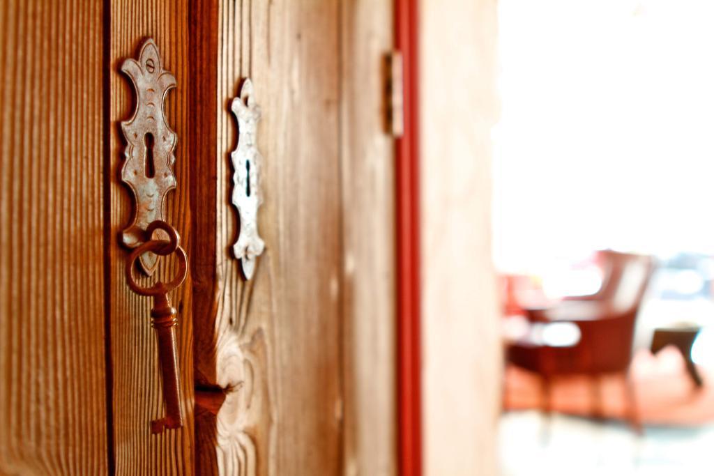 Hostal Paris ポルト・ダ・ポリェンサ エクステリア 写真